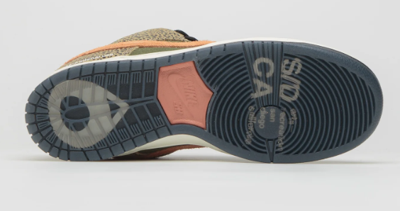 Nike SB x Arts-Rec Dunk Low Pro 'Khaki / Rust Pink'