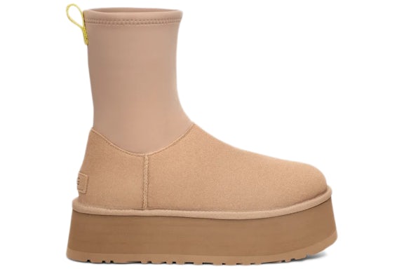UGG Classic Dipper Boot - Sand (Women's)