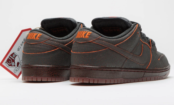 Nike SB Dunk Low Pro Premium – 'Krampus' (Dark Smoke Grey / Campfire Orange / Black)