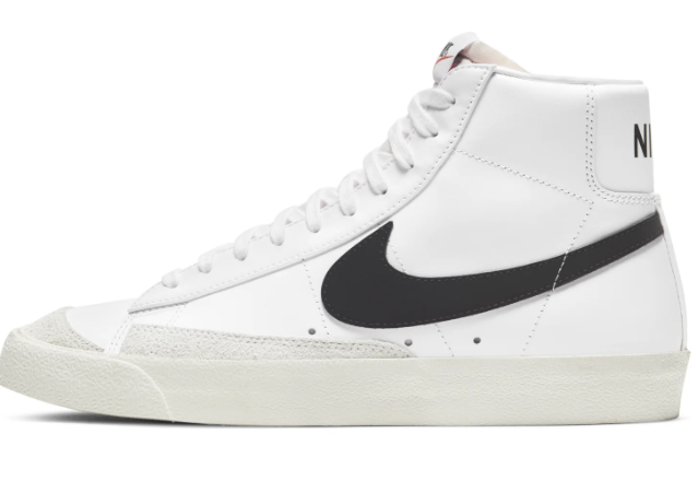 Nike Blazer Mid '77 Vintage – 'White Black' (BQ6806-100)